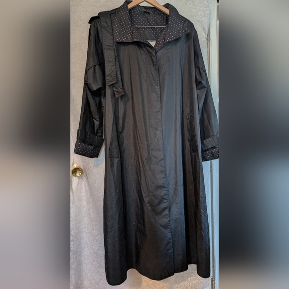 British Mist Women's Full Length Black Coat w Polka‎ Dot Detail Sz.14 - Picture 5 of 16